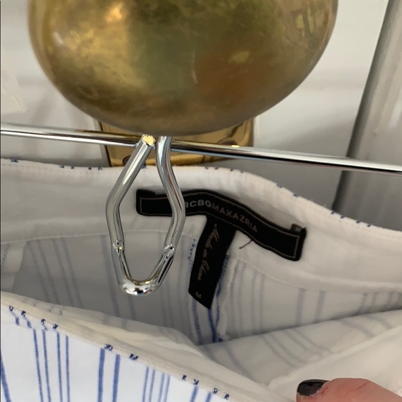 BCBG MAXAZIRA mini skirt - Picture 2 of 4